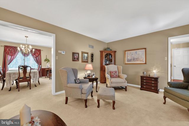 1747 COLONY DR, Wyomissing, PA 19610