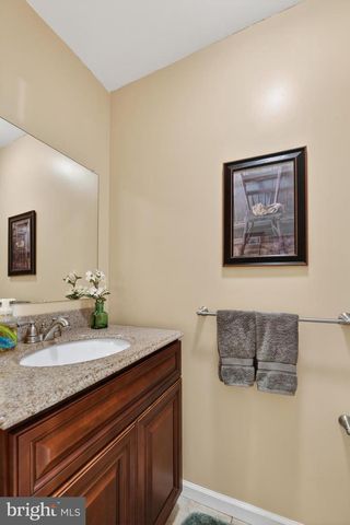 1747 COLONY DR, Wyomissing, PA 19610