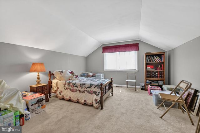 1747 COLONY DR, Wyomissing, PA 19610