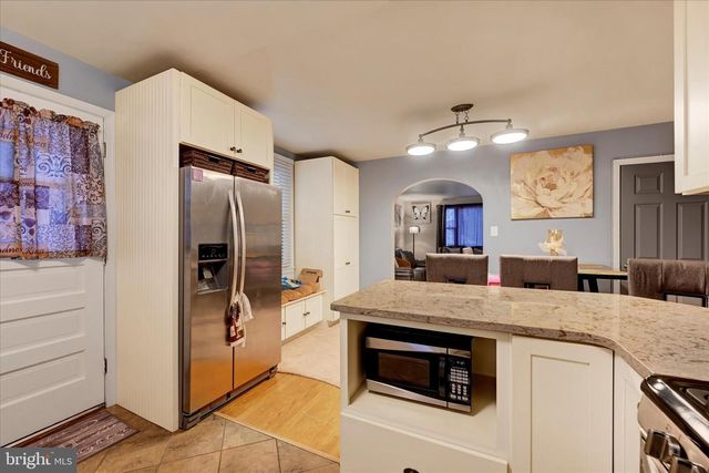 1813 HANFORD RD, Rosedale, MD 21237