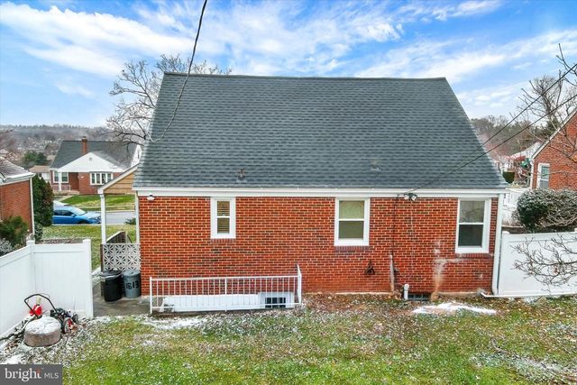 1813 HANFORD RD, Rosedale, MD 21237