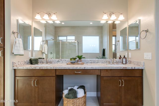 4055 MINERS SPRING Way, Wickenburg, AZ 85390