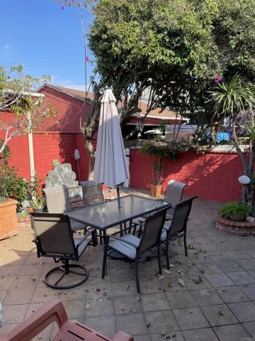 8068 El Manor, Westchester, CA 90045