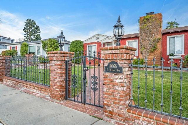 8068 El Manor, Westchester, CA 90045