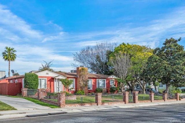 8068 El Manor, Westchester, CA 90045