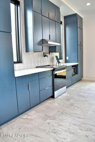 206 Granite Drive, Sevierville, TN 37876