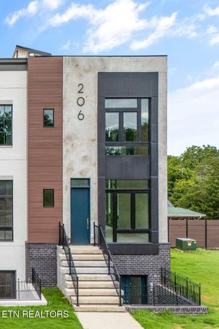 206 Granite Drive, Sevierville, TN 37876