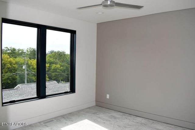 206 Granite Drive, Sevierville, TN 37876