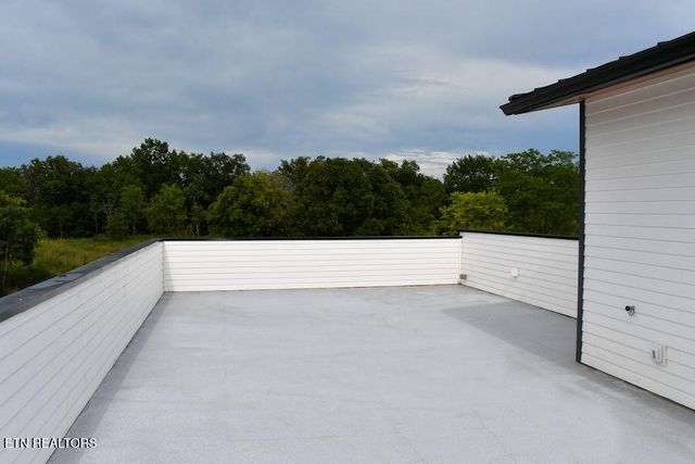 206 Granite Drive, Sevierville, TN 37876