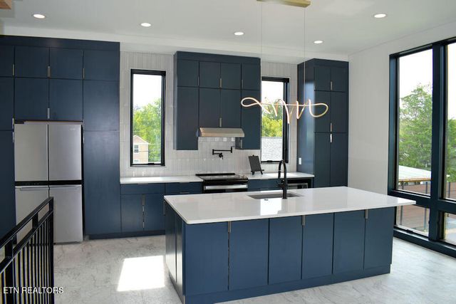 206 Granite Drive, Sevierville, TN 37876