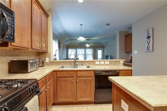 708 Creekside Drive, Little Elm, TX 75068