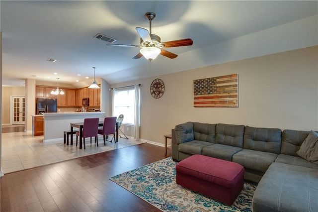 708 Creekside Drive, Little Elm, TX 75068