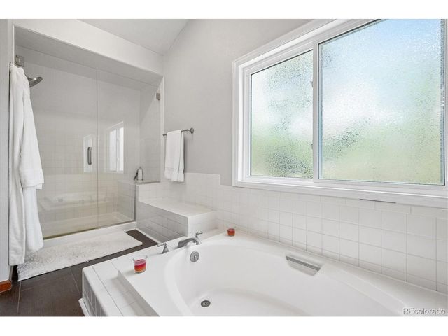 10003 Armadillo Dr, Lone Tree, CO 80124