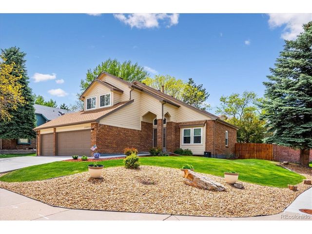 10003 Armadillo Dr, Lone Tree, CO 80124