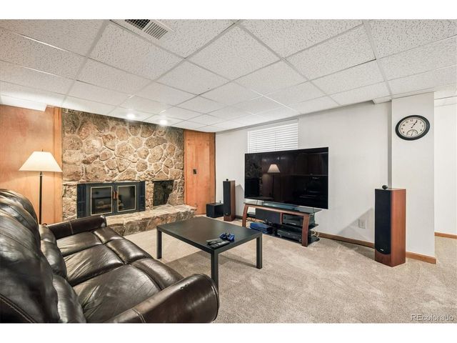 10003 Armadillo Dr, Lone Tree, CO 80124