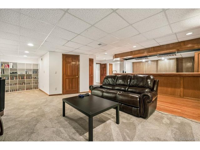 10003 Armadillo Dr, Lone Tree, CO 80124