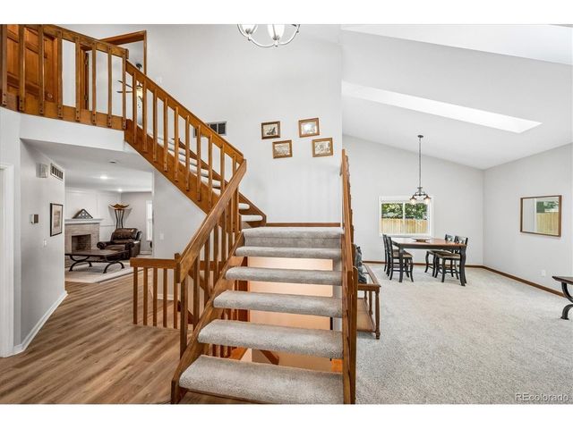 10003 Armadillo Dr, Lone Tree, CO 80124