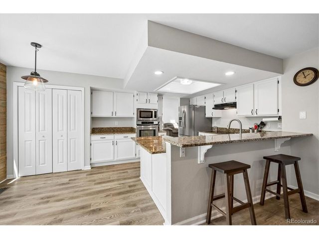 10003 Armadillo Dr, Lone Tree, CO 80124