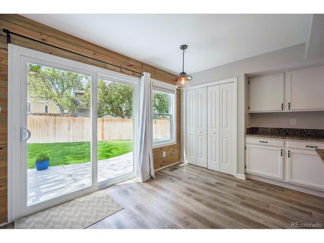 10003 Armadillo Dr, Lone Tree, CO 80124