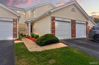 16256 Rose Wreath Lane, Florissant, MO 63034