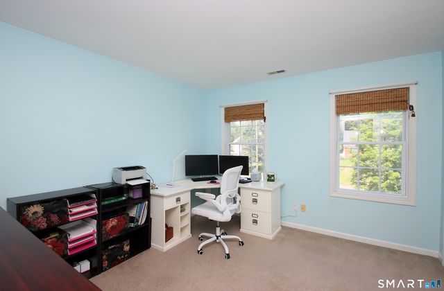 4 Meadow Road, Newtown, CT 06470