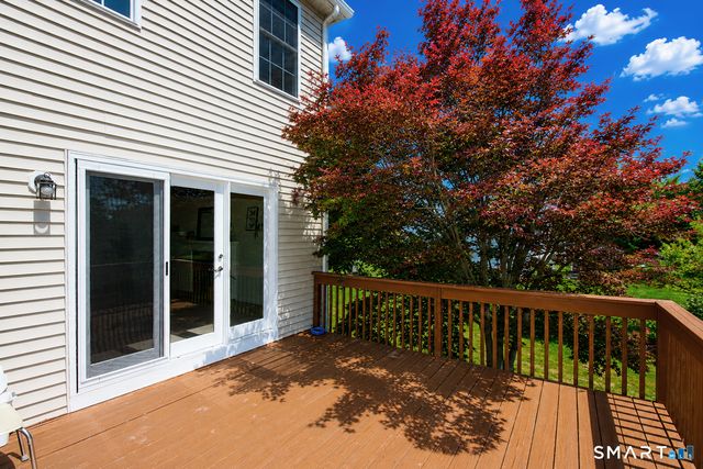 4 Meadow Road, Newtown, CT 06470