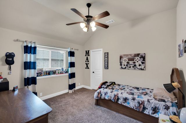 1505 Park Meadow Drive, Midlothian, TX 76065