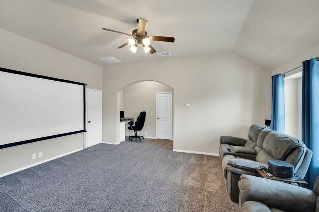 1505 Park Meadow Drive, Midlothian, TX 76065