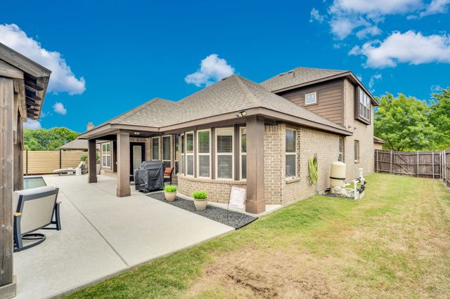 1505 Park Meadow Drive, Midlothian, TX 76065