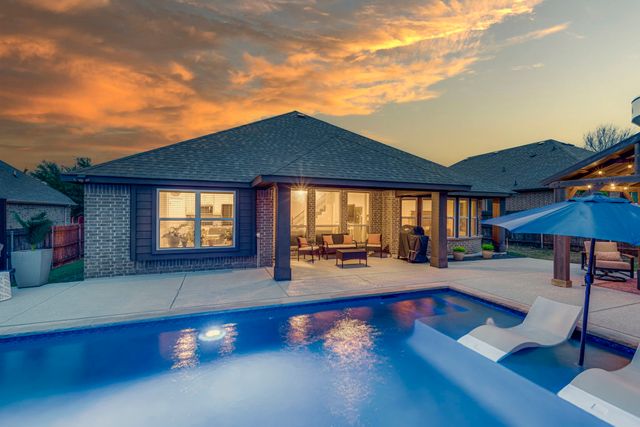 1505 Park Meadow Drive, Midlothian, TX 76065