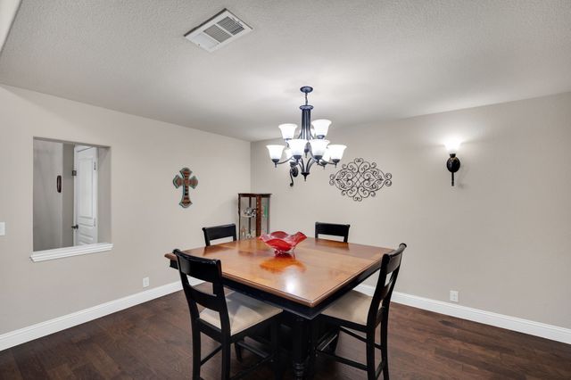 1505 Park Meadow Drive, Midlothian, TX 76065