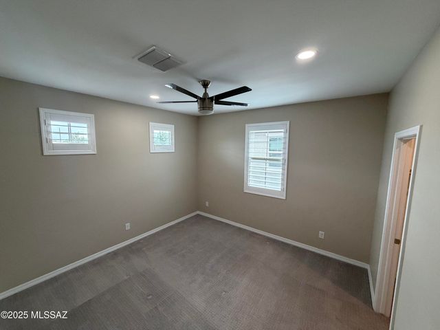 1322 E Gemini Place, Chandler, AZ 85249