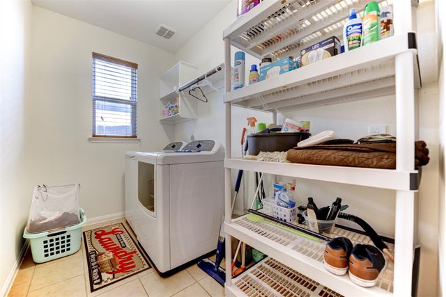 5002 Sawmill Terrace Lane, Spring, TX 77389