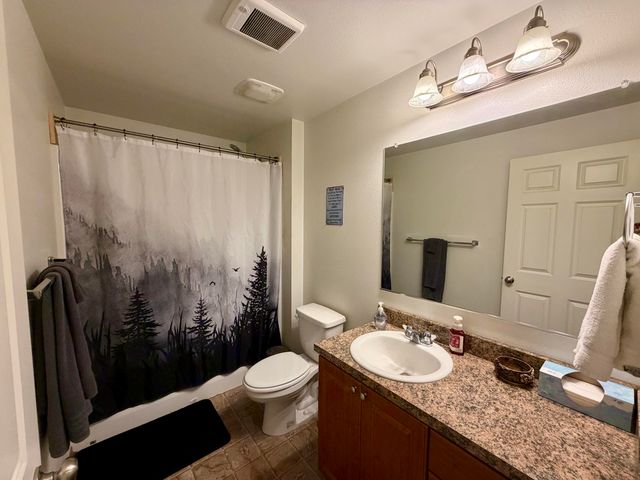 52495 Lost Ponderosa Road, La Pine, OR 97739