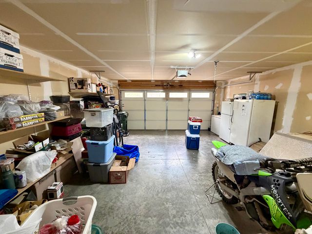 52495 Lost Ponderosa Road, La Pine, OR 97739