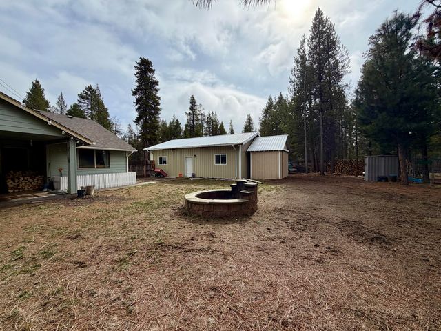 52495 Lost Ponderosa Road, La Pine, OR 97739