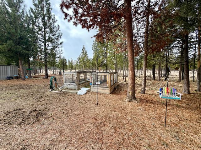 52495 Lost Ponderosa Road, La Pine, OR 97739