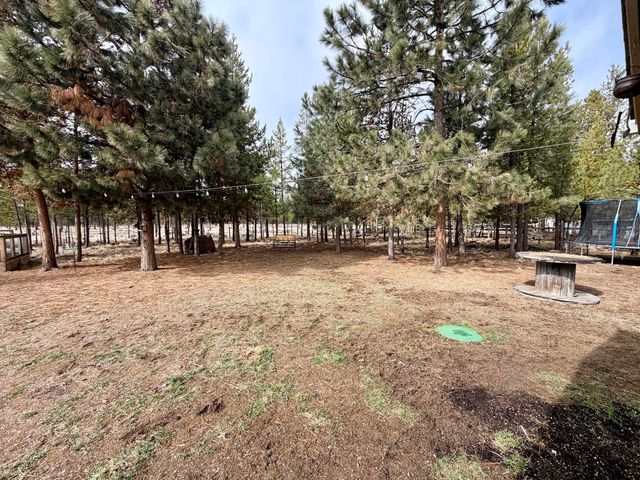 52495 Lost Ponderosa Road, La Pine, OR 97739
