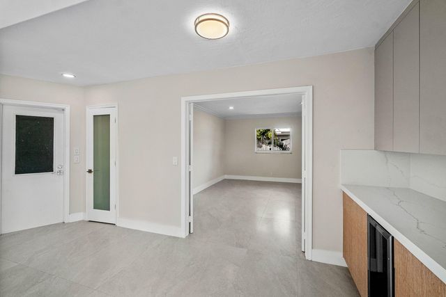 1525 SE 6TH Street, Deerfield Beach, FL 33441
