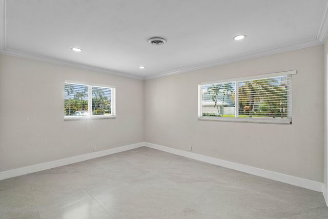 1525 SE 6TH Street, Deerfield Beach, FL 33441