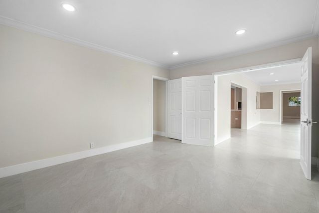 1525 SE 6TH Street, Deerfield Beach, FL 33441