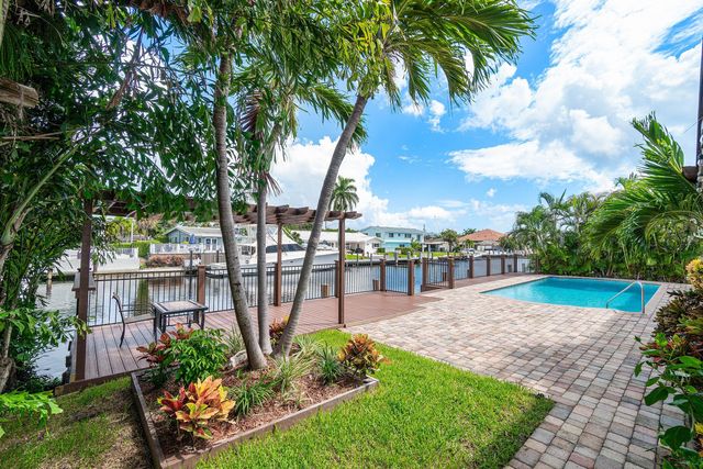 1525 SE 6TH Street, Deerfield Beach, FL 33441