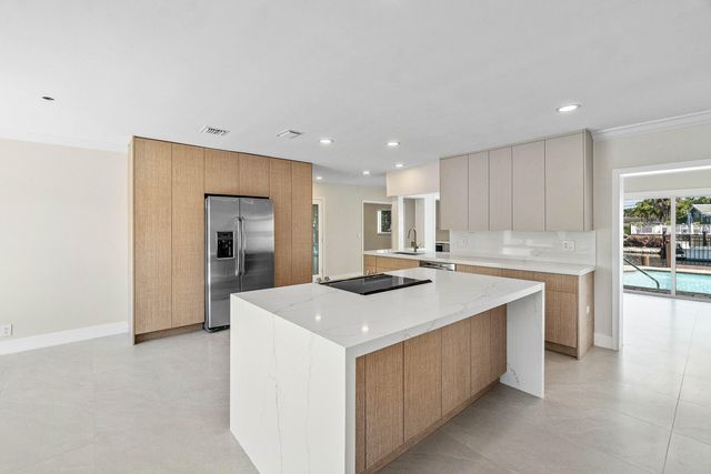 1525 SE 6TH Street, Deerfield Beach, FL 33441