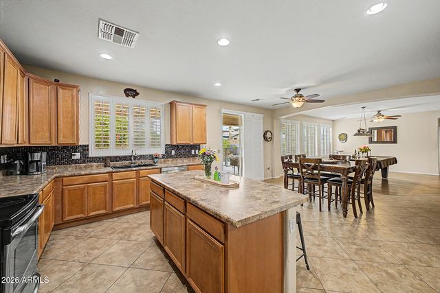 15708 W SHANGRI LA Road, Surprise, AZ 85379
