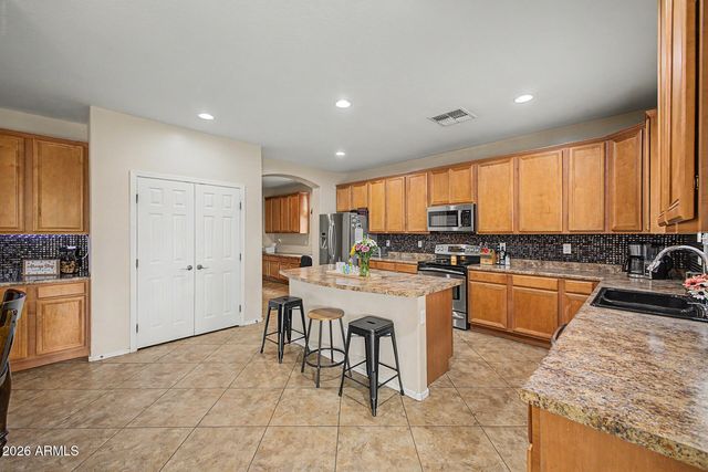 15708 W SHANGRI LA Road, Surprise, AZ 85379