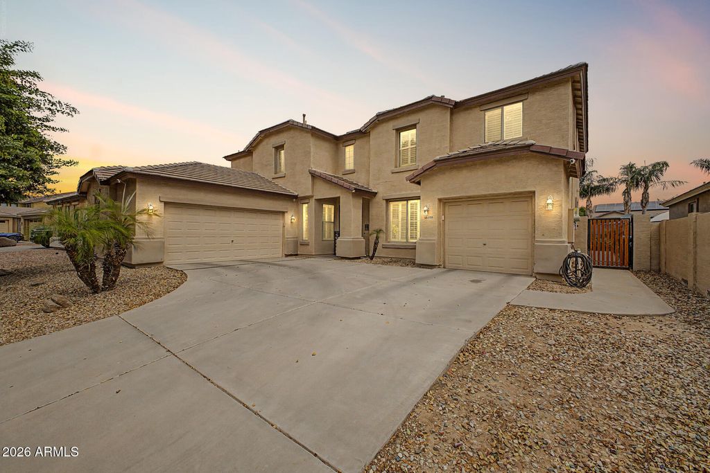 15708 W SHANGRI LA Road, Surprise, AZ 85379