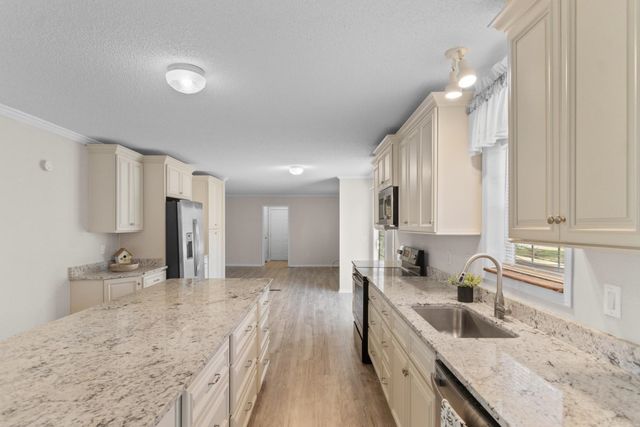 1585 Stone Ave., Little River, SC 29566