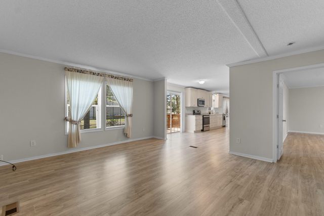 1585 Stone Ave., Little River, SC 29566