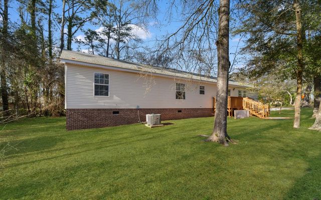 1585 Stone Ave., Little River, SC 29566