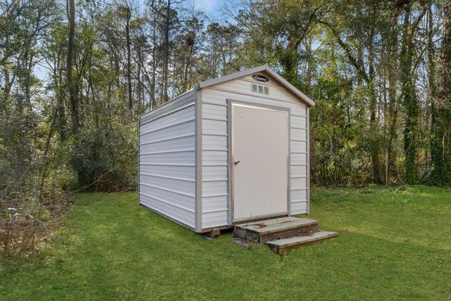 1585 Stone Ave., Little River, SC 29566